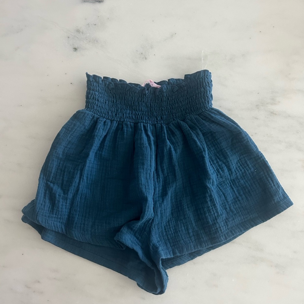 💙Blue Blush Navy Smocked Shorts